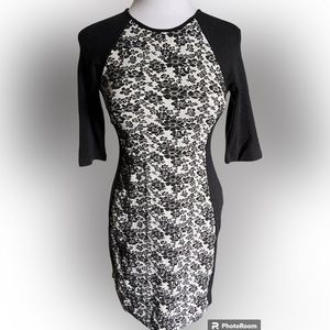 MOLLY BRACKEN knit dress